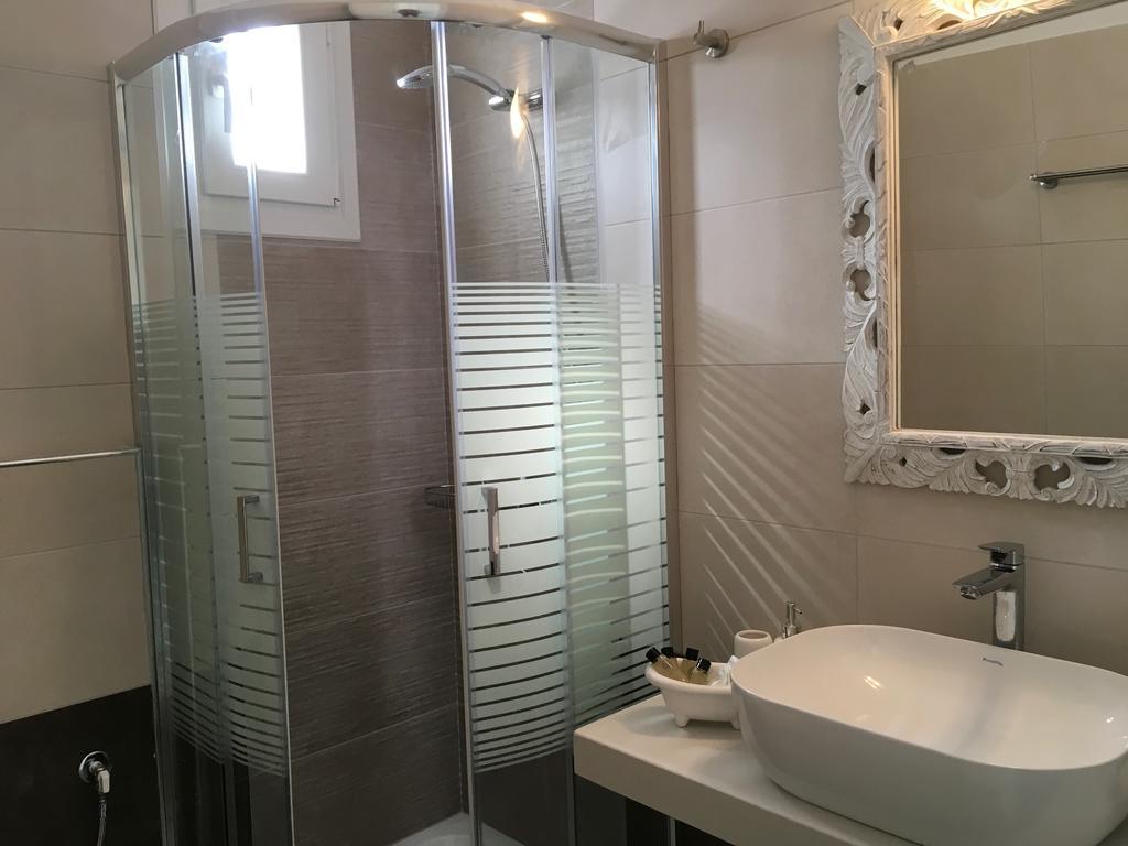 Eleftheria Luxury Suites Mykonos Town Esterno foto